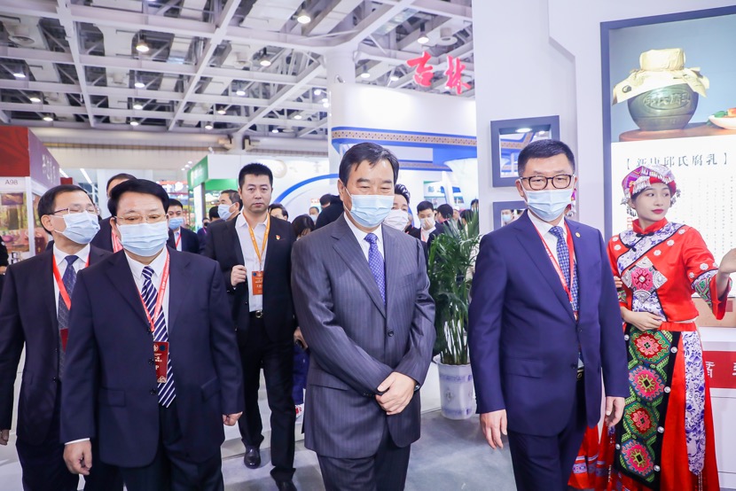 <b>蓝军：5G+激活一乡一品新动能</b>