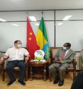 中非兄弟 共克时艰——中国民族贸易促进会向埃塞俄比亚驻华大使馆捐赠抗疫